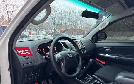 Toyota Hilux VII, 2014 год, 3 400 000 рублей, 9 фотография