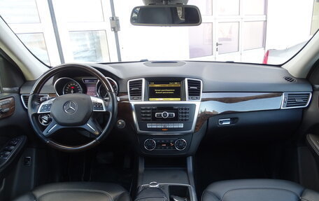 Mercedes-Benz M-Класс, 2012 год, 2 750 000 рублей, 12 фотография