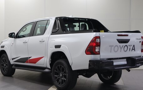 Toyota Hilux VIII, 2023 год, 7 900 000 рублей, 7 фотография