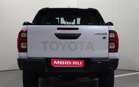 Toyota Hilux VIII, 2023 год, 7 900 000 рублей, 6 фотография