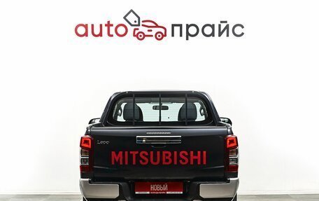 Mitsubishi L200 IV рестайлинг, 2023 год, 3 799 000 рублей, 6 фотография