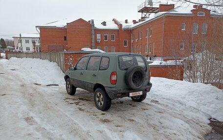 Chevrolet Niva I рестайлинг, 2005 год, 490 000 рублей, 2 фотография