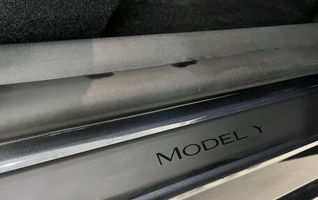 Tesla Model Y I, 2022 год, 6 998 000 рублей, 25 фотография