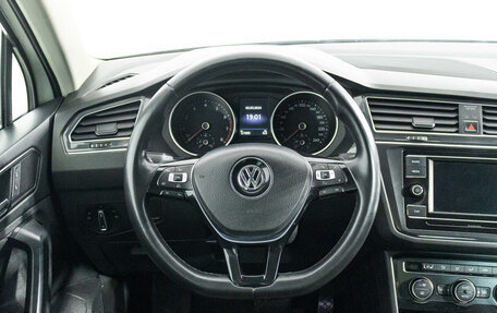 Volkswagen Tiguan II, 2017 год, 2 331 000 рублей, 15 фотография