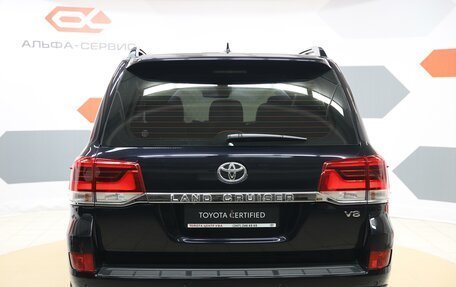 Toyota Land Cruiser 200, 2018 год, 7 650 000 рублей, 6 фотография