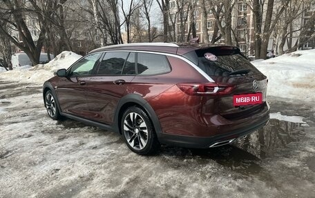 Buick Regal VI, 2018 год, 2 700 000 рублей, 6 фотография