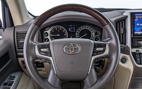 Toyota Land Cruiser 200, 2020 год, 8 820 000 рублей, 16 фотография