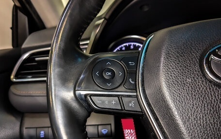 Toyota Camry, 2019 год, 2 890 000 рублей, 7 фотография