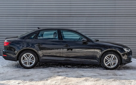Audi A4, 2019 год, 2 670 000 рублей, 7 фотография