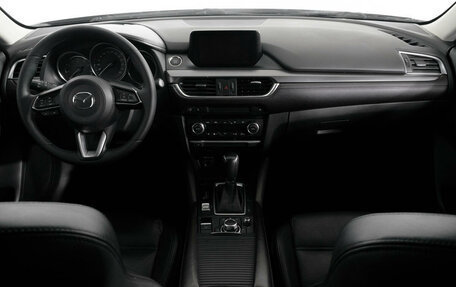 Mazda 6, 2017 год, 2 340 000 рублей, 12 фотография