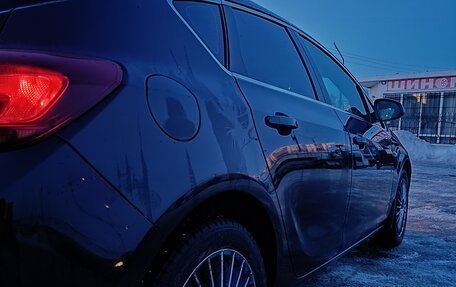 Opel Astra J, 2012 год, 890 000 рублей, 14 фотография