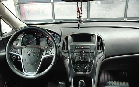 Opel Astra J, 2012 год, 890 000 рублей, 23 фотография