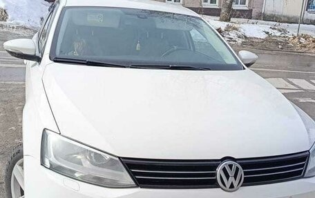 Volkswagen Jetta VI, 2012 год, 1 040 000 рублей, 4 фотография
