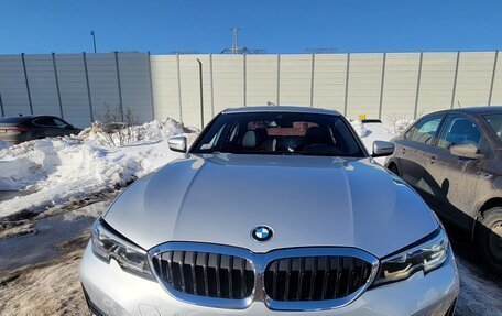 BMW 3 серия, 2019 год, 3 590 000 рублей, 2 фотография