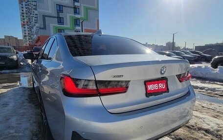 BMW 3 серия, 2019 год, 3 590 000 рублей, 11 фотография
