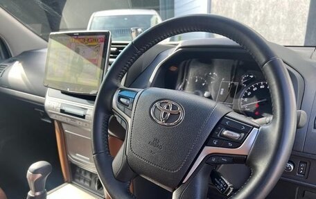 Toyota Land Cruiser Prado 150 рестайлинг 2, 2019 год, 3 780 000 рублей, 16 фотография