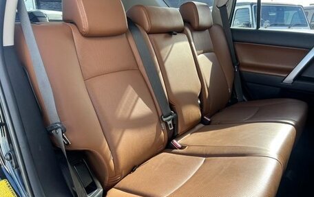 Toyota Land Cruiser Prado 150 рестайлинг 2, 2019 год, 3 780 000 рублей, 27 фотография