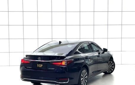 Lexus ES VII, 2023 год, 6 100 000 рублей, 2 фотография