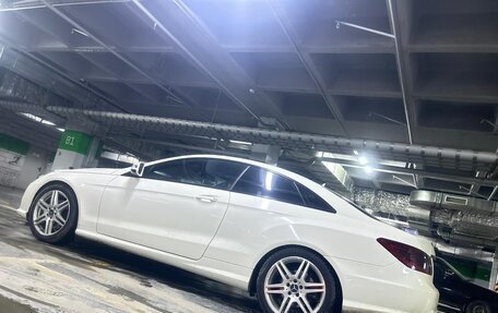 Mercedes-Benz E-Класс, 2011 год, 1 510 000 рублей, 3 фотография