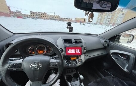 Toyota RAV4, 2012 год, 1 690 000 рублей, 11 фотография