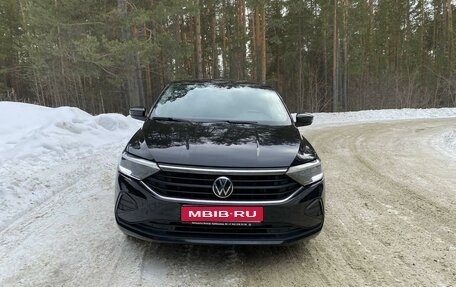 Volkswagen Polo VI (EU Market), 2020 год, 1 850 000 рублей, 1 фотография