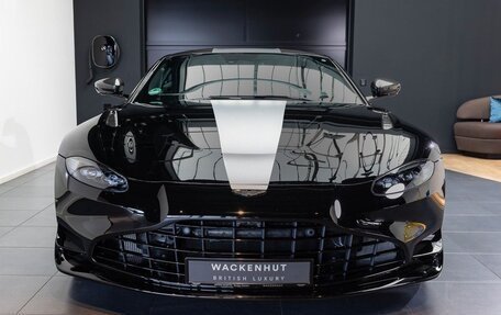 Aston Martin V8 Vantage IV, 2023 год, 26 800 000 рублей, 2 фотография