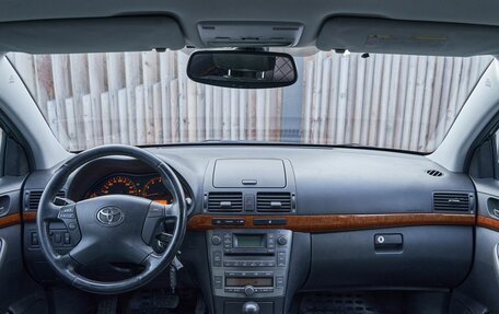 Toyota Avensis III рестайлинг, 2007 год, 1 099 000 рублей, 8 фотография