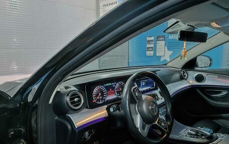 Mercedes-Benz E-Класс, 2019 год, 5 100 000 рублей, 7 фотография