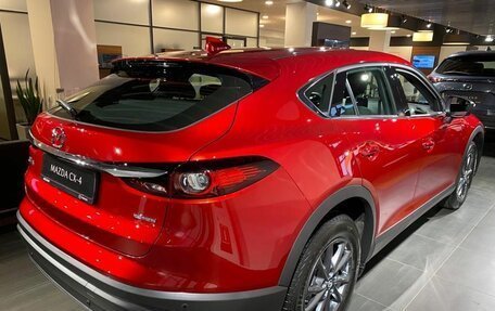 Mazda CX-4, 2023 год, 3 293 700 рублей, 4 фотография