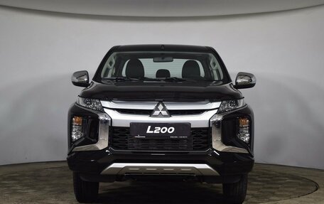 Mitsubishi L200 IV рестайлинг, 2022 год, 5 000 000 рублей, 2 фотография