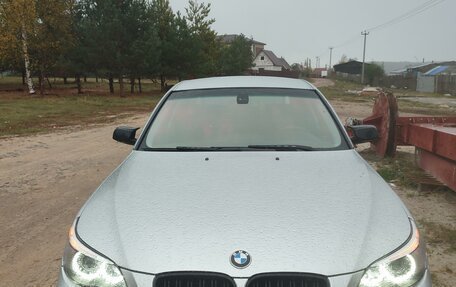 BMW 5 серия, 2004 год, 1 600 000 рублей, 29 фотография