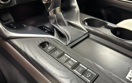 Lexus LX, 2022 год, 12 фотография