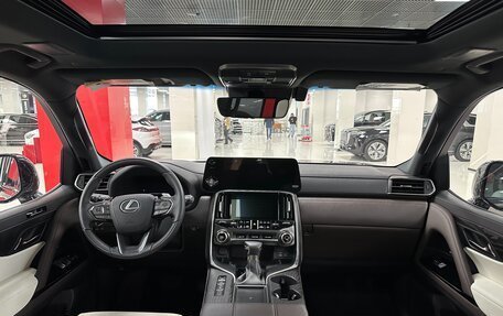 Lexus LX, 2022 год, 16 фотография