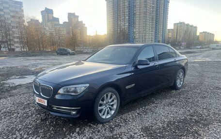 BMW 7 серия, 2012 год, 2 350 000 рублей, 2 фотография