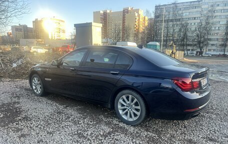 BMW 7 серия, 2012 год, 2 350 000 рублей, 3 фотография