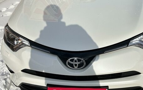 Toyota RAV4, 2017 год, 2 690 000 рублей, 8 фотография