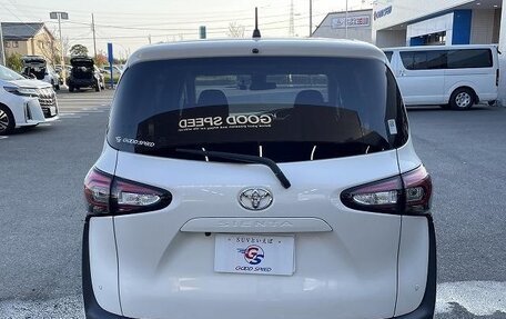 Toyota Sienta II, 2016 год, 1 270 000 рублей, 3 фотография