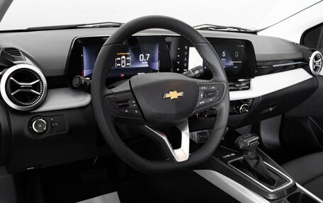 Chevrolet Monza, 2023 год, 2 299 000 рублей, 18 фотография