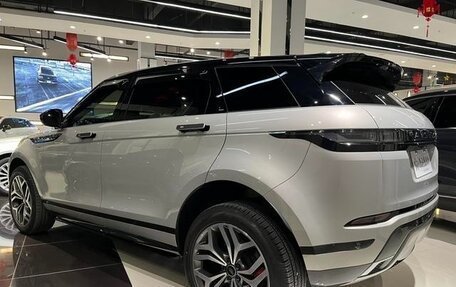 Land Rover Range Rover Evoque II, 2021 год, 4 400 000 рублей, 9 фотография