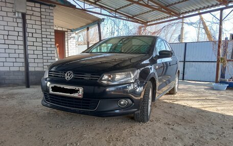 Volkswagen Polo VI (EU Market), 2013 год, 780 000 рублей, 3 фотография