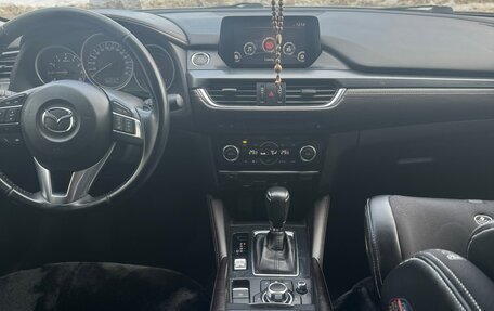 Mazda 6, 2016 год, 2 350 000 рублей, 8 фотография