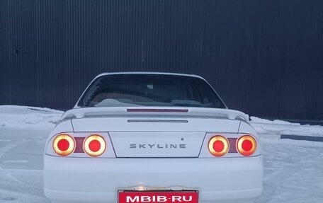 Nissan Skyline, 1995 год, 9 фотография