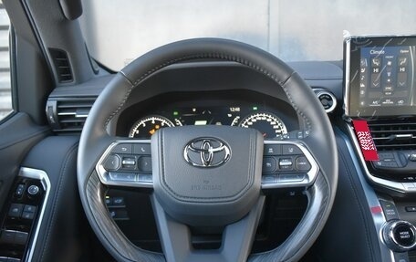 Toyota Land Cruiser, 2023 год, 14 999 000 рублей, 6 фотография