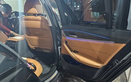 BMW 5 серия, 2019 год, 4 400 000 рублей, 3 фотография