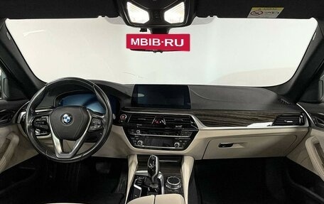 BMW 5 серия, 2019 год, 4 750 000 рублей, 12 фотография