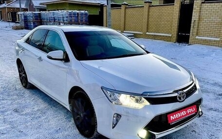 Toyota Camry, 2015 год, 2 520 000 рублей, 2 фотография