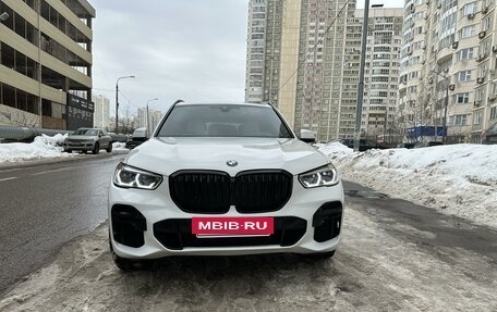 BMW X5, 2021 год, 8 600 000 рублей, 2 фотография