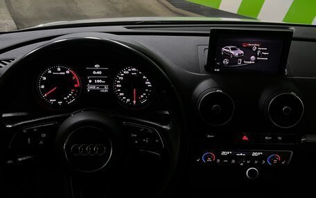 Audi A3, 2018 год, 2 540 000 рублей, 12 фотография