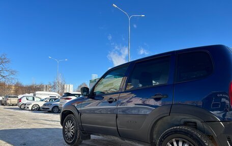 Chevrolet Niva I рестайлинг, 2018 год, 780 000 рублей, 4 фотография