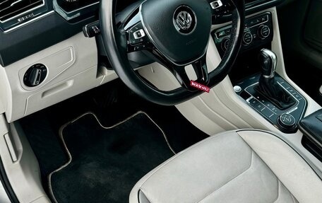 Volkswagen Tiguan II, 2018 год, 3 200 000 рублей, 6 фотография